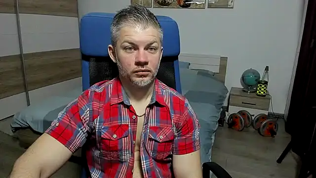 RobbyShawz online show from March 14, 5:13 am