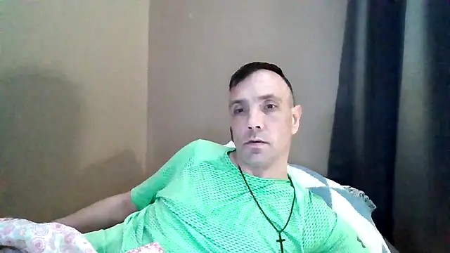 Snapshot of JoJoMonroe84 chatting on January 8, 6:37 am JoJoMonroe84 online show from January 8, 6:37 am