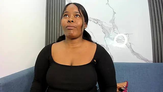 Rianamanson online show from October 31, 5:08 am