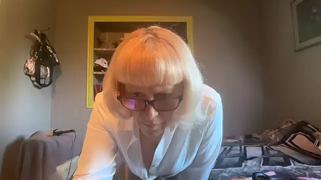 Snapshot of Soaponarope007 chatting on June 23, 6:39 pm Soaponarope007 online show from June 23, 6:39 pm