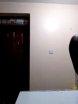 Snapshot of _cutemelania chatting on February 10, 6:45 pm cutemelania online show from February 10, 6:45 pm