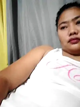 Snapshot of Ces_Jhane chatting on November 2, 2:19 pm Ces Jhane online show from November 2, 2:19 pm