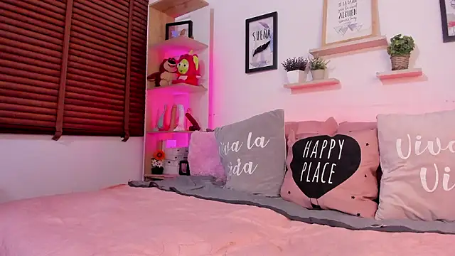 Nata Villalobos online show from March 14, 3:23 am