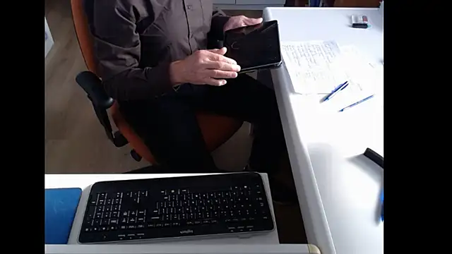 dutchpornking online show from October 26, 12:00 pm