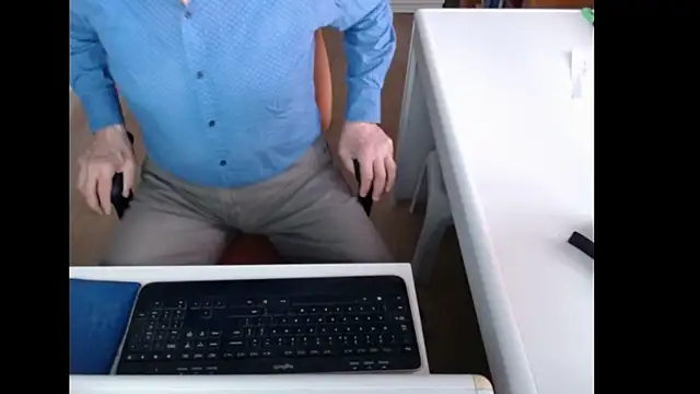 dutchpornking online show from December 17, 9:04 am