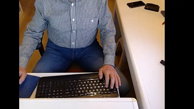 dutchpornking online show from March 1, 7:49 pm