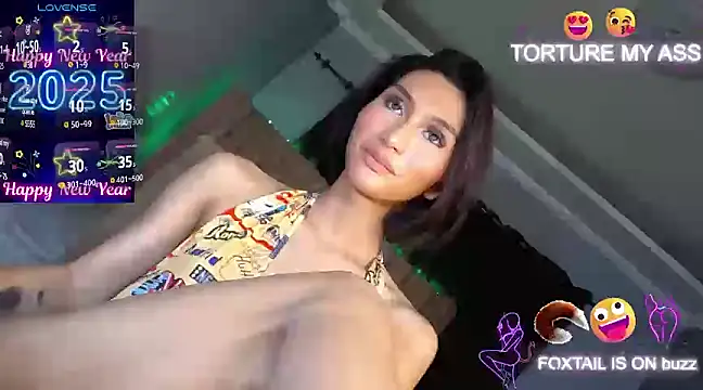 Snapshot of SpiffyFuchsia69 chatting on January 12, 10:45 am SpiffyFuchsia69 online show from January 12, 10:45 am