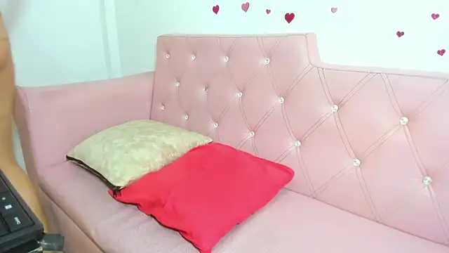 allyson cute1 online show from March 19, 12:23 pm