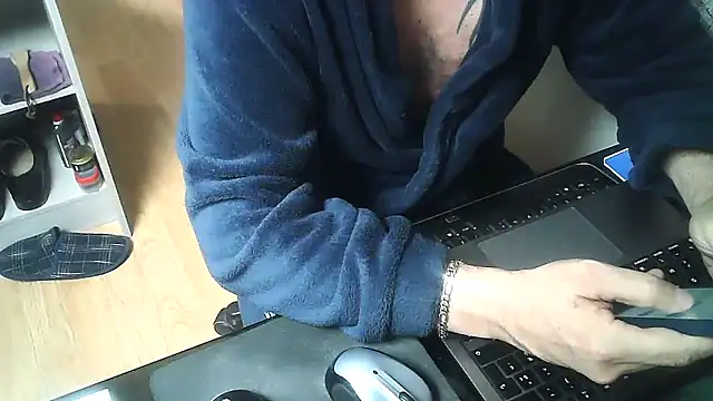 DUDURAxh online show from February 24, 9:18 am