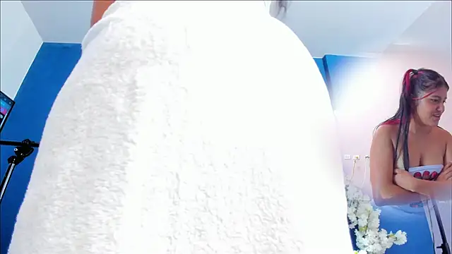 letty straus online show from February 11, 11:15 am