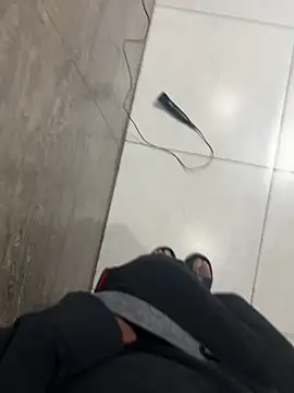 Snapshot of luciferdxm5 chatting on December 30, 5:26 am luciferdxm5 online show from December 30, 5:26 am