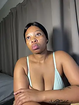 Snapshot of cherrybabe76 chatting on February 6, 5:46 am cherrybabe76 online show from February 6, 5:46 am