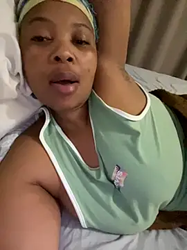 Snapshot of cherrybabe76 chatting on September 9, 5:34 pm cherrybabe76 online show from September 9, 5:34 pm