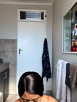 Snapshot of cherrybabe76 chatting on October 26, 6:19 am cherrybabe76 online show from October 26, 6:19 am