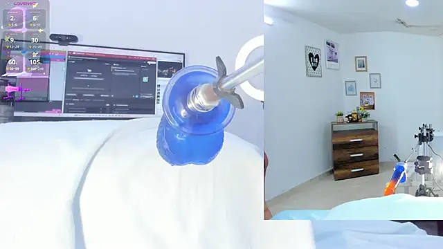 sofi velez online show from October 6, 5:21 pm