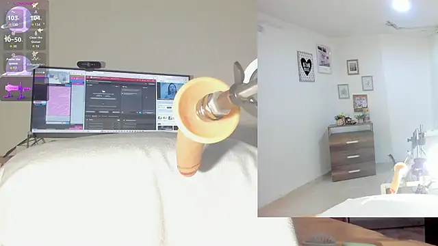 sofi velez online show from October 13, 5:24 pm