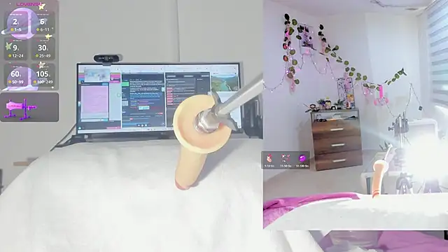 sofi velez online show from December 5, 5:09 pm