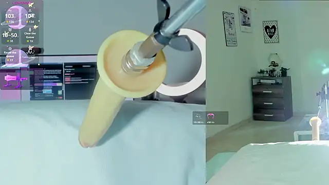 sofi velez online show from March 6, 5:09 pm