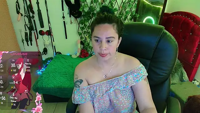 elektra 32 online show from October 22, 8:58 am