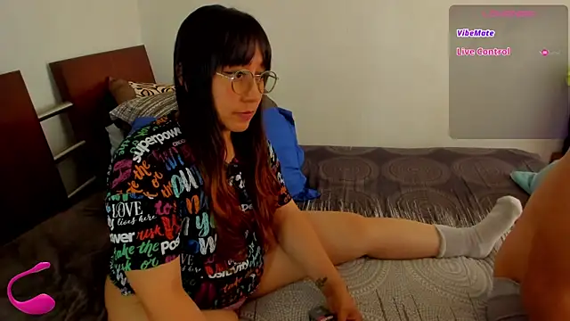 Snapshot of harry_onli chatting on March 30, 5:47 pm harry onli online show from March 30, 5:47 pm