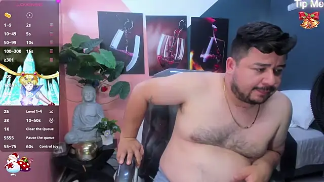 Snapshot of oso_dirty_ chatting on December 30, 8:47 pm oso dirty online show from December 30, 8:47 pm