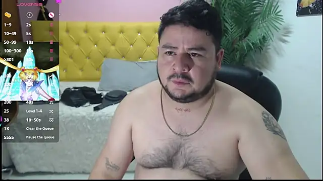 Snapshot of oso_dirty_ chatting on January 11, 5:29 pm oso dirty online show from January 11, 5:29 pm