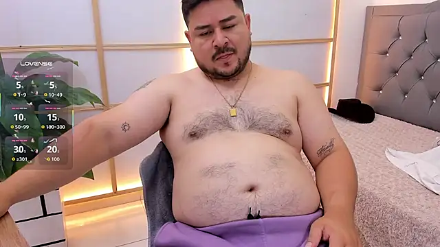 oso dirty  online show from June 24, 5:56 pm