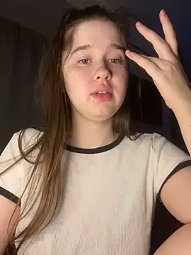 HornyGirlH online show from November 6, 3:07 am