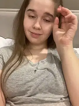 HornyGirlH online show from November 29, 2:36 am