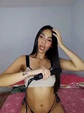 iamemmablake online show from March 25, 7:36 am