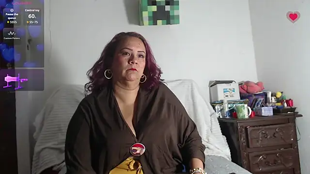 Snapshot of BiirdyDavis chatting on March 25, 11:38 am BiirdyDavis online show from March 25, 11:38 am
