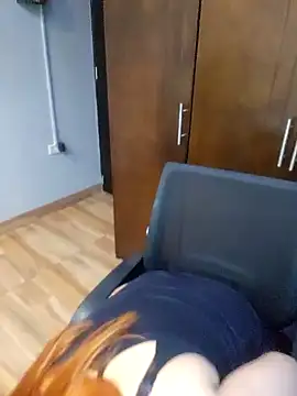 jnilu1227 online show from January 4, 2:56 am