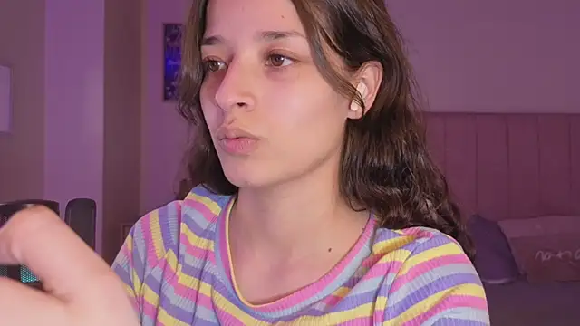 Amaia Daniells online show from November 25, 3:39 am