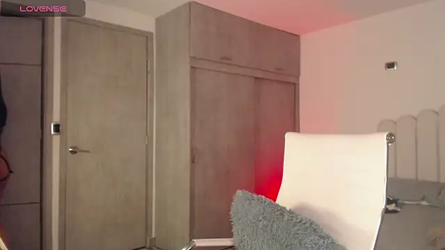 Brown skin11 online show from January 10, 10:47 pm