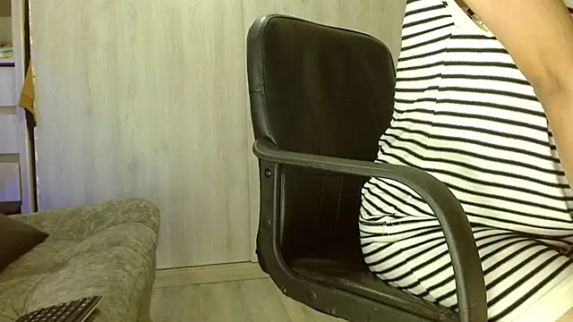 Meghan stonne  online show from April 3, 12:08 am