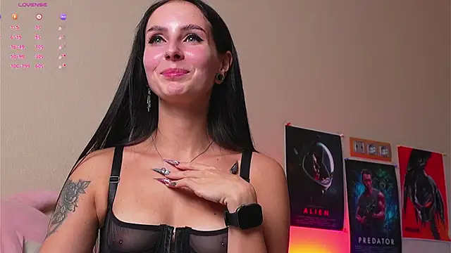 YaraAveiri online show from November 29, 9:34 am