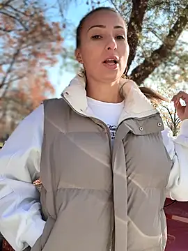 YOUR-KARINA online show from November 2, 8:06 am