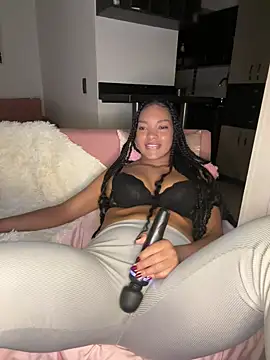 mariam hill online show from January 24, 11:45 pm