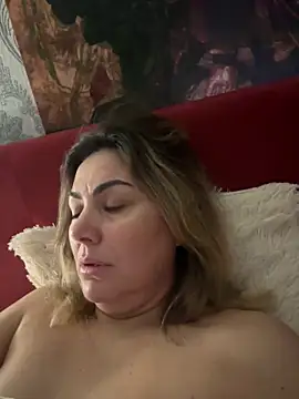 Snapshot of Emma_roqueen chatting on February 12, 12:16 am Emma roqueen online show from February 12, 12:16 am