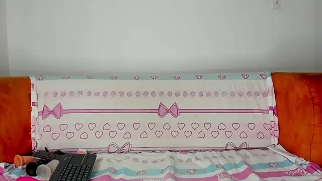 moana taylor online show from January 24, 12:10 pm