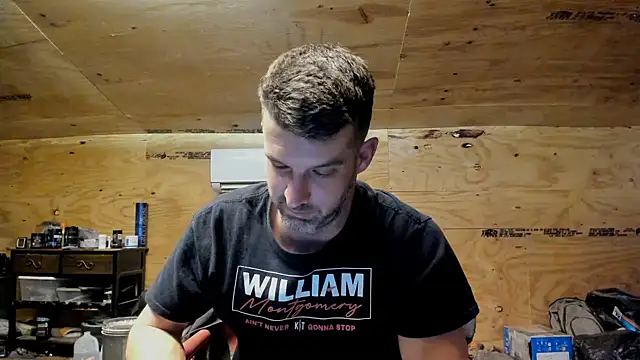 Snapshot of Kenny_Kyle chatting on February 8, 1:54 am Kenny Kyle online show from February 8, 1:54 am