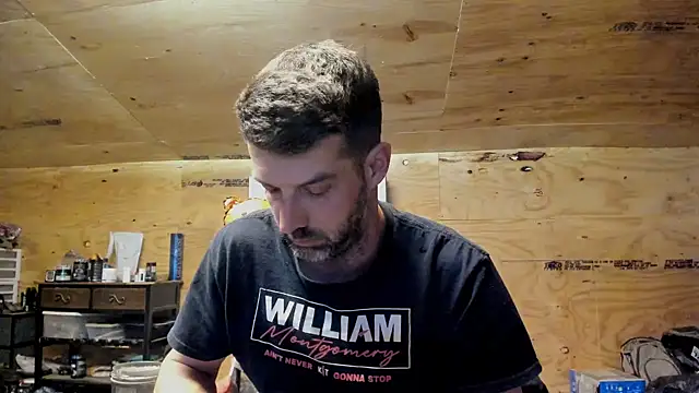 Snapshot of Kenny_Kyle chatting on February 15, 1:31 am Kenny Kyle online show from February 15, 1:31 am