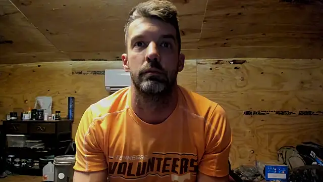 Snapshot of Kenny_Kyle chatting on February 28, 1:58 am Kenny Kyle online show from February 28, 1:58 am