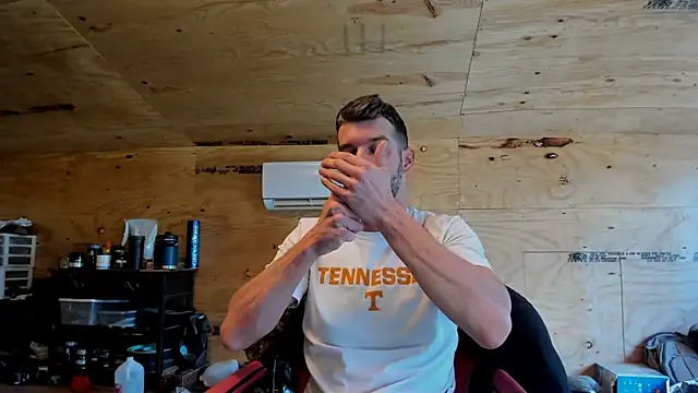 Snapshot of Kenny_Kyle chatting on March 3, 2:59 pm Kenny Kyle online show from March 3, 2:59 pm