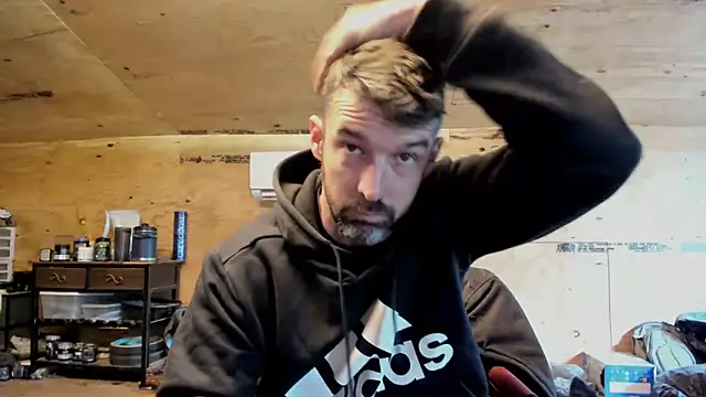 Snapshot of Kenny_Kyle chatting on March 5, 8:53 pm Kenny Kyle online show from March 5, 8:53 pm