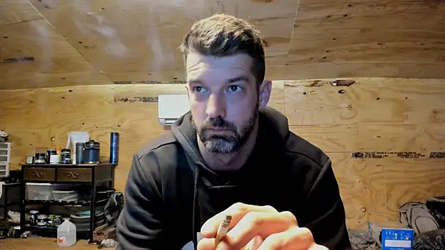 Snapshot of Kenny_Kyle chatting on March 6, 2:19 am Kenny Kyle online show from March 6, 2:19 am