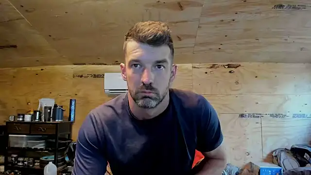 Snapshot of Kenny_Kyle chatting on March 11, 10:53 pm Kenny Kyle online show from March 11, 10:53 pm