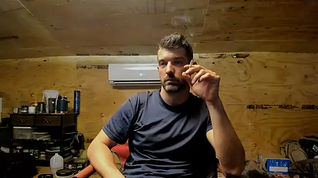 Snapshot of Kenny_Kyle chatting on March 12, 1:58 am Kenny Kyle online show from March 12, 1:58 am