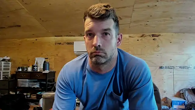 Snapshot of Kenny_Kyle chatting on March 21, 10:28 pm Kenny Kyle online show from March 21, 10:28 pm