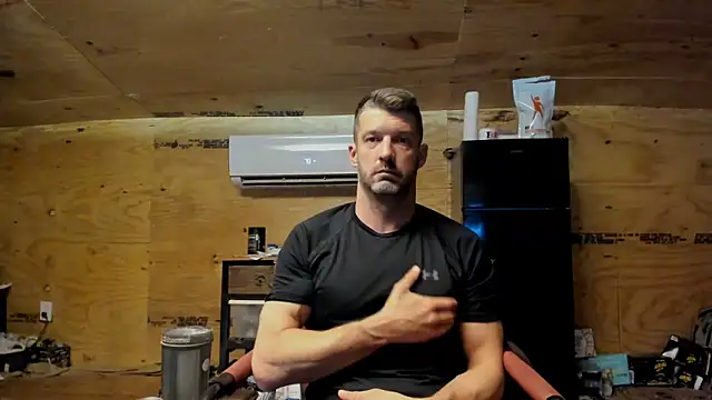 Snapshot of Kenny_Kyle chatting on September 10, 1:38 am Kenny Kyle online show from September 10, 1:38 am